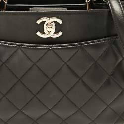 Pre Owned Chanel Black Quilted Leather Small Carry Chic Shopper Top Handle Bag