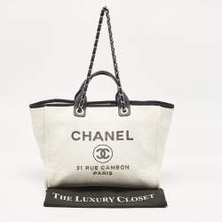 Chanel White/Navy Blue Raffia Large Deauville Shopper Tote