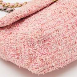 مملوكة مسبقًا Chanel Pink Quilted Tweed Medium 19 Flap Bag