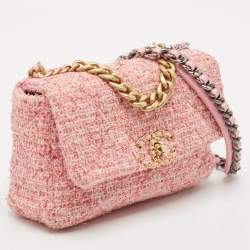 مملوكة مسبقًا Chanel Pink Quilted Tweed Medium 19 Flap Bag