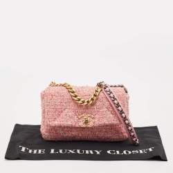مملوكة مسبقًا Chanel Pink Quilted Tweed Medium 19 Flap Bag