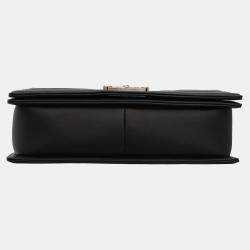 Pre Owned Chanel Black Quilted Lambskin Leather Chevron Medium Boy Bag