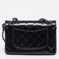 Pre Owned Chanel Black Quilted Patent Leather Small Double Flap Bag