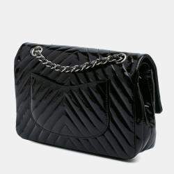Pre Owned Chanel Black Medium Classic Chevron Patent Double Flap Bag