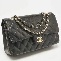 Pre Owned Chanel Black Quilted Leather Medium Classic Double Flap Bag