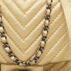 Pre Owned Chanel Yellow Chevron Leather Small Bubble CC Flap Bag