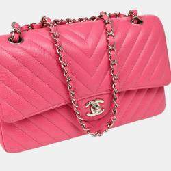 Pre Owned Chanel Pink Chevron Leather Medium Classic Double Flap Shoulder Bag