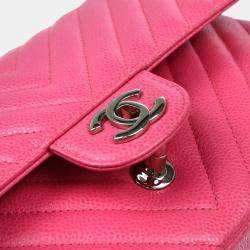 Pre Owned Chanel Pink Chevron Leather Medium Classic Double Flap Shoulder Bag