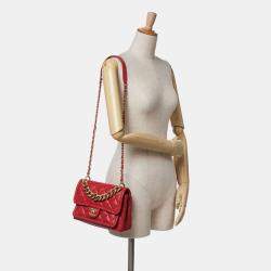 Pre Owned Chanel Red Quilted Lambskin Small Chain Link Flap Bag
