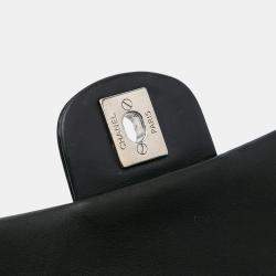 Pre Owned Chanel Black Mini Square Classic Patent Single Flap Bag