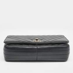 Pre Owned Chanel Black Chevron Leather Medium Statement Flap Bag