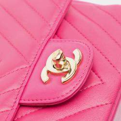 Pre Owned Chanel Pink Chevron Lambskin Mini Classic Single Flap Shoulder Bag