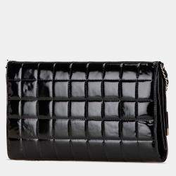 Pre Owned Chanel Black Patent Leather CC Chocolate Bar Clutch on Chain