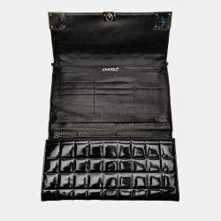 Pre Owned Chanel Black Patent Leather CC Chocolate Bar Clutch on Chain