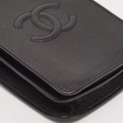 مملوكة مسبقًا Chanel Black Leather CC Phone Holder Crossbody Bag