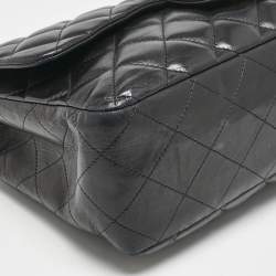 Pre Owned حقيبة شانيل قلاب كلاسيك جامبو جلد لامع مبطنة ذهبية