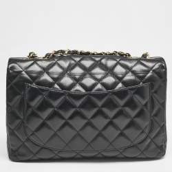 Pre Owned حقيبة شانيل قلاب كلاسيك جامبو جلد لامع مبطنة ذهبية