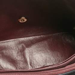 Pre Owned حقيبة شانيل قلاب كلاسيك جامبو جلد لامع مبطنة ذهبية