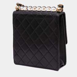 Pre Owned Chanel Black Small Lambskin Chic Pearls Flap Bag