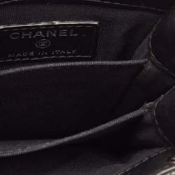 Pre Owned Chanel Black Quilted Leather CC Phone Holder Crossbody Bag
