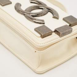 Pre Owned Chanel Off White Quilted Leather and Plexiglass Mini Boy Brick Flap Bag