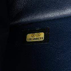 Pre Owned Chanel Blue Denim Tweed Medium Boy Bag
