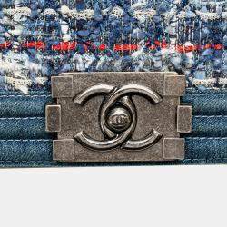 Pre Owned Chanel Blue Denim Tweed Medium Boy Bag