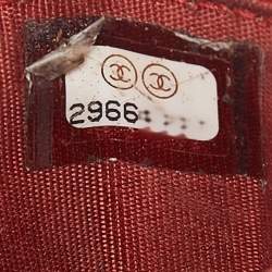 Pre Owned Chanel Red Quilted Leather 19 Card Holder