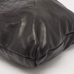 Pre Owned Chanel Black Leather Soft and Chain Hobo 
