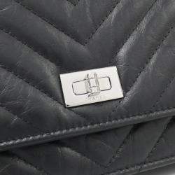 Chanel Black Chevron Leather Reissue Wallet On Chain