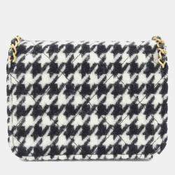Chanel Black/White Tweed Chain Clutch Bag