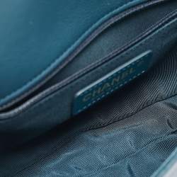 مملوكة مسبقًا Chanel Blue Quilted Leather CC Waist Bag