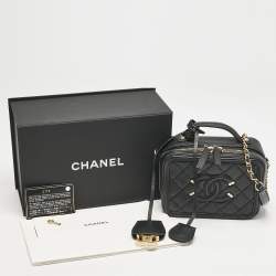 Pre Owned Chanel Black Quilted Caviar Leather Small CC Filigree Vanity Case Bag