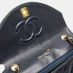 Pre Owned Chanel Black CC Quilted Lambskin Flap Bag