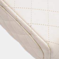 Pre Owned Chanel Ivory Leather Mini Square Classic Single Flap Bag