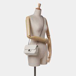 Pre Owned Chanel Ivory Leather Mini Square Classic Single Flap Bag