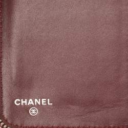 Pre Owned Chanel Burgundy Quilted Patent Leather Zip Around Wallet Organizer