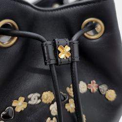 Chanel Black Leather bucket bag
