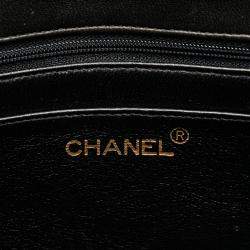 Pre Owned Chanel Black Medium CC Quilted Lambskin Border Single Flap