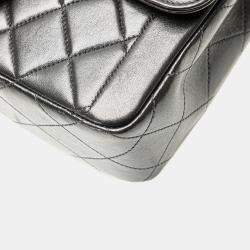 Pre Owned Chanel Black Medium CC Quilted Lambskin Border Single Flap