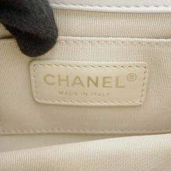 Pre Owned Chanel Matelasse Chain  White Lambskin shoulder Bag