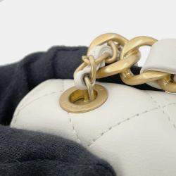 Pre Owned Chanel Matelasse Chain  White Lambskin shoulder Bag