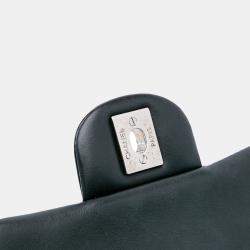 Pre Owned Chanel Black Mini Square Classic Patent Single Flap