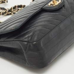 Chanel Black Chevron Leather Medium Classic Double Flap Bag