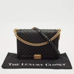 مملوكة مسبقًا Chanel Black Quilted Caviar Leather Large Boy Flap Bag
