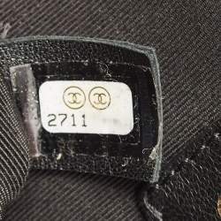 مملوكة مسبقًا Chanel Black Quilted Caviar Leather Large Boy Flap Bag