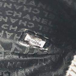 Pre Owned Chanel Black Calfskin Logo Fringe Chain Shoulder Bag