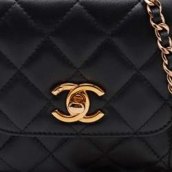 Pre Owned Chanel Black Quilted Leather Mini Trendy CC Chain Clutch Bag
