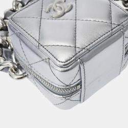 Chanel Silver Lambskin Matelasse Cube Chain Shoulder Bag