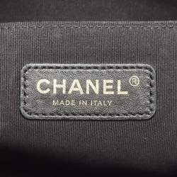 Chanel Black Quilted Leather Medium Boy Flap Bag